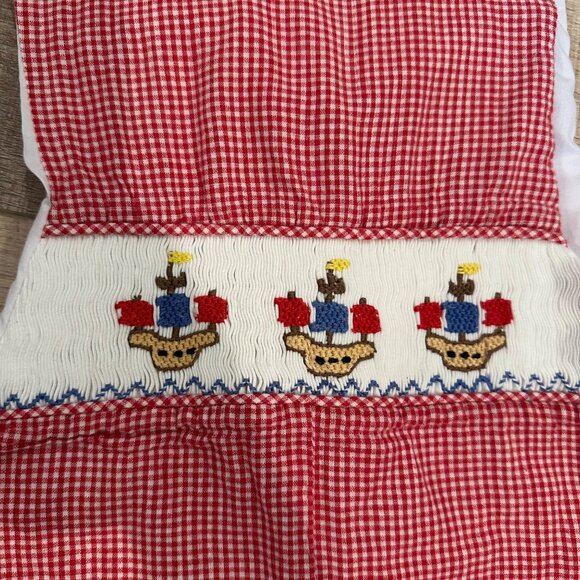 Vintage-Inspired Toddler Boys Red Gingham Checked Romper Sz 2 Hand-Smocked Ships - Picture 3 of 6